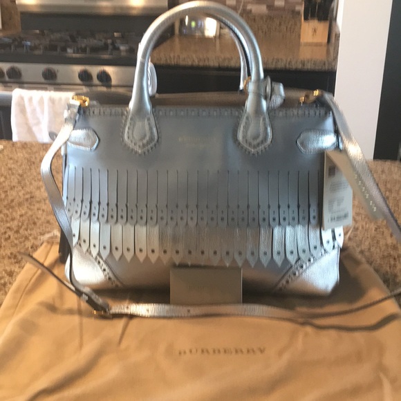 NWT Burberry Med Banner Broguing Handbag - Picture 5 of 8